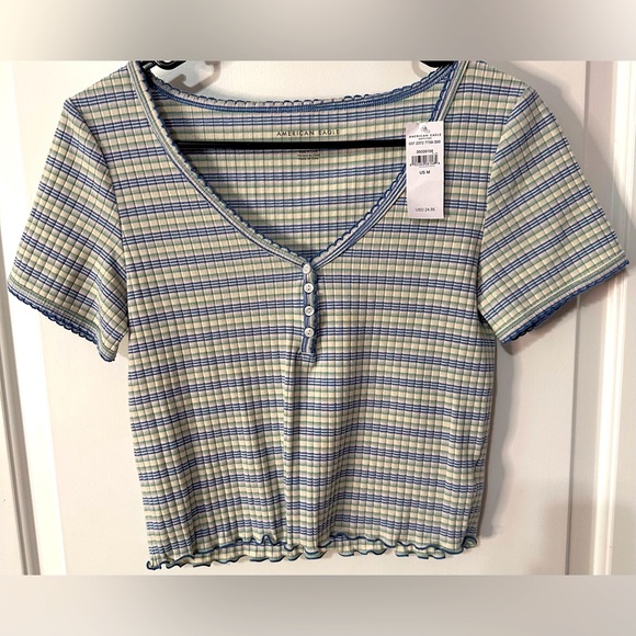 American Eagle Outfitters Tops - (10) 🌞American Eagle Button Up Crop Top!😎